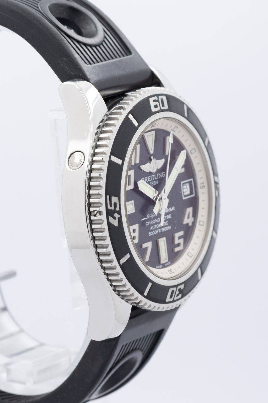 Breitling Superocean 42mm Automatik A1736402 - Detailansicht 1