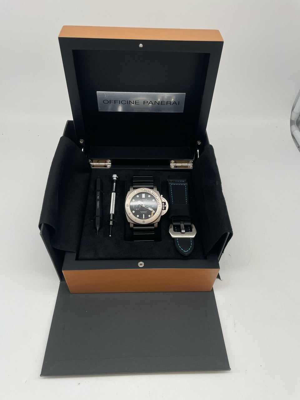 Panerai Luminor Submersible 1950 3 Days Automatik PAM1305 Box + og. Papiere