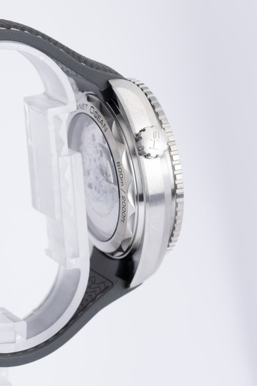 Omega Seamaster Planet Ocean 600M 215.32.44.21.01.002 - Detailansicht 4