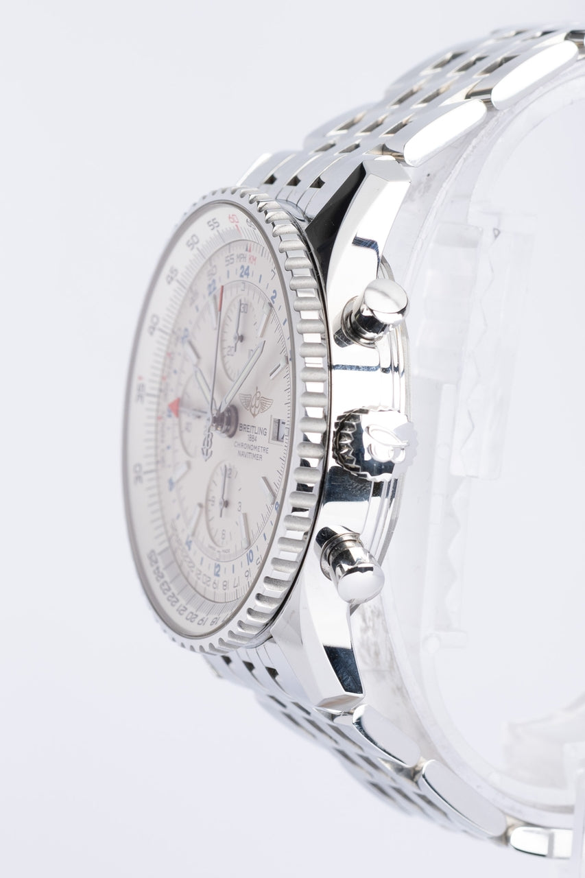 Breitling Navitimer World GMT 46mm Automatik Herrenuhr A24322 - Detailansicht 1