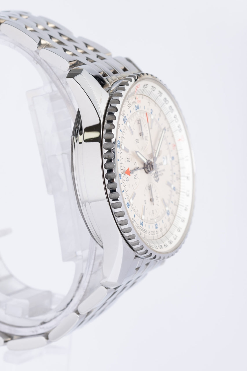 Breitling Navitimer World GMT 46mm Automatik Herrenuhr A24322 - Detailansicht 2