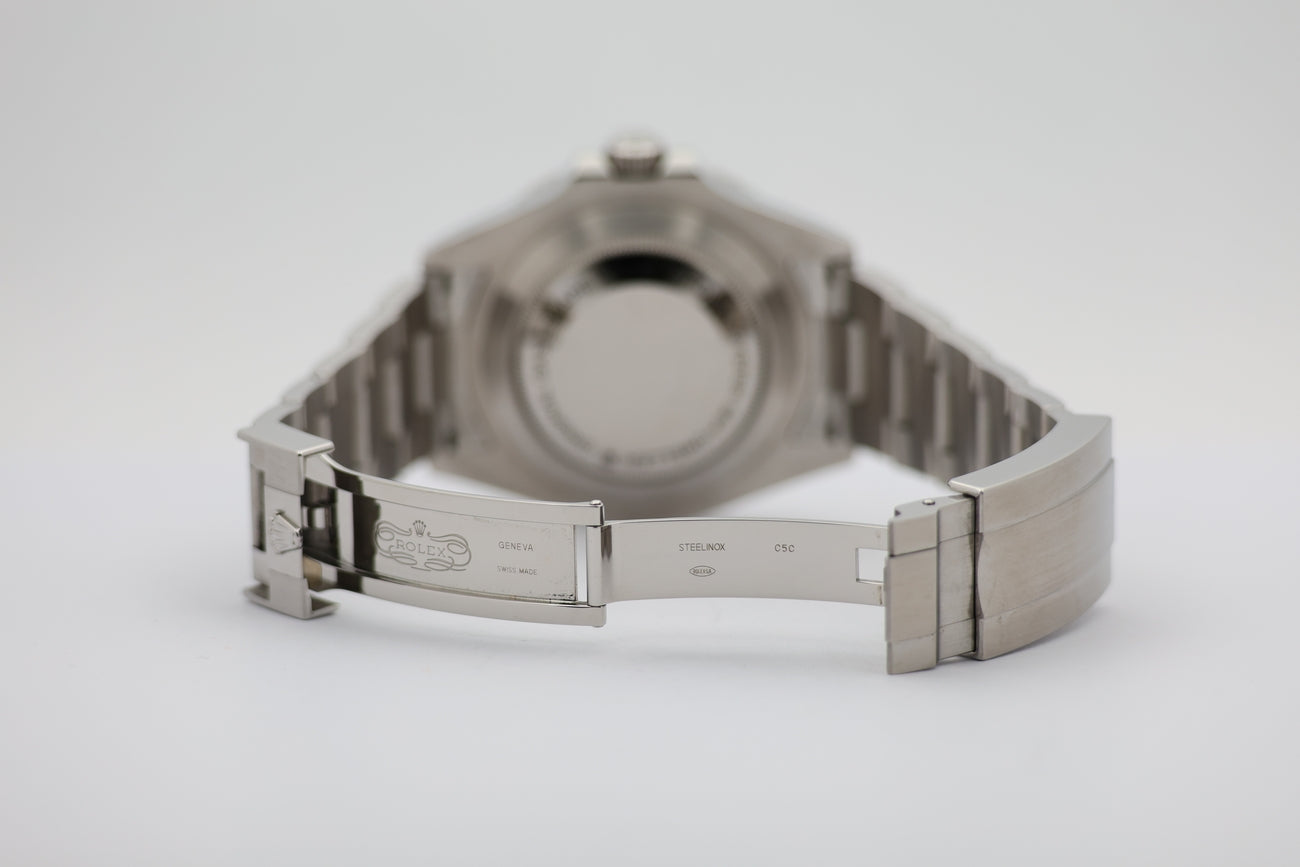 Rolex Sea Dweller 43mm Automatik  126600 - Detailansicht 6
