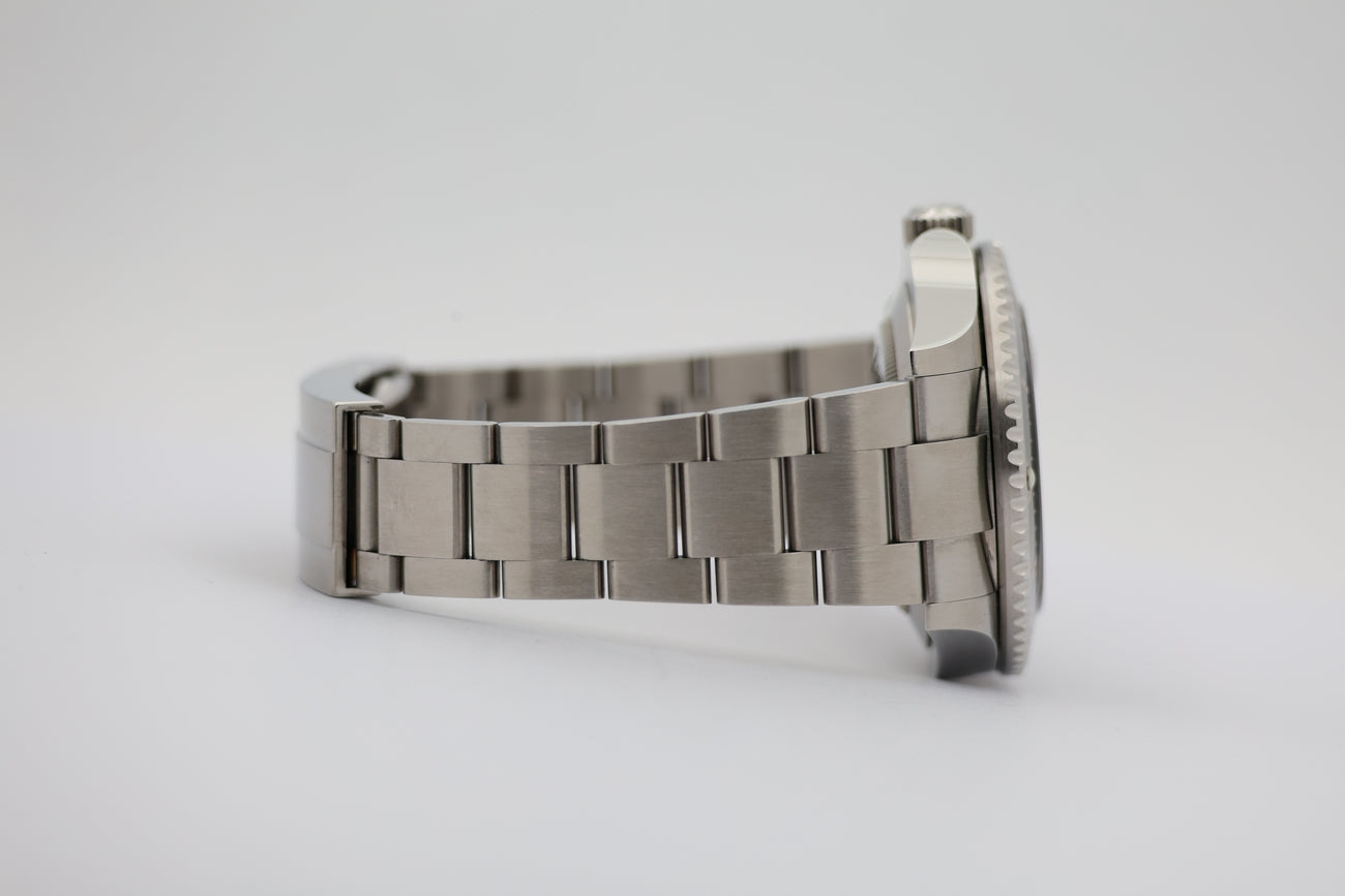 Rolex Sea Dweller 43mm Automatik  126600 - Detailansicht 4