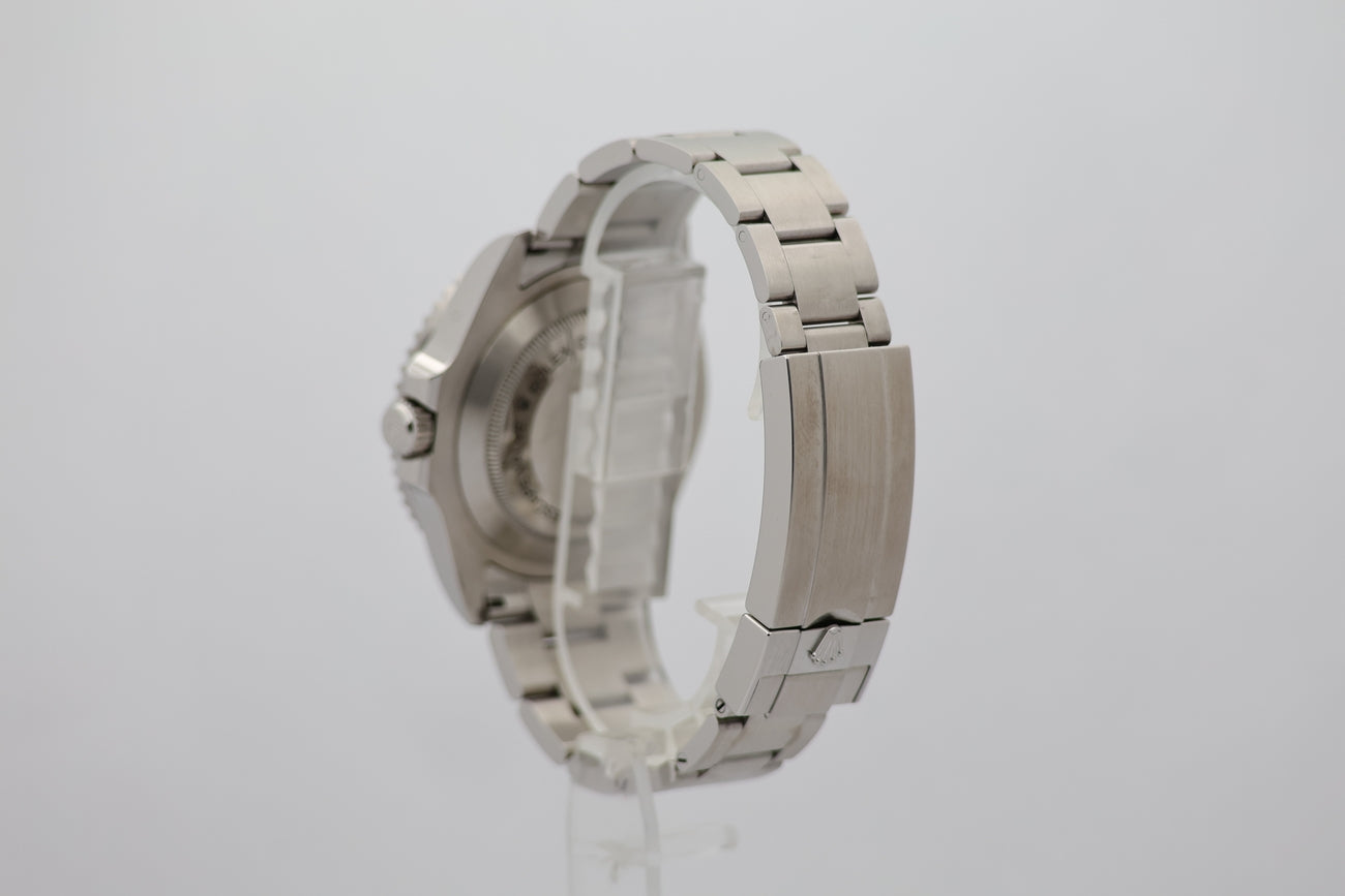 Rolex Sea Dweller 43mm Automatik  126600 - Detailansicht 2