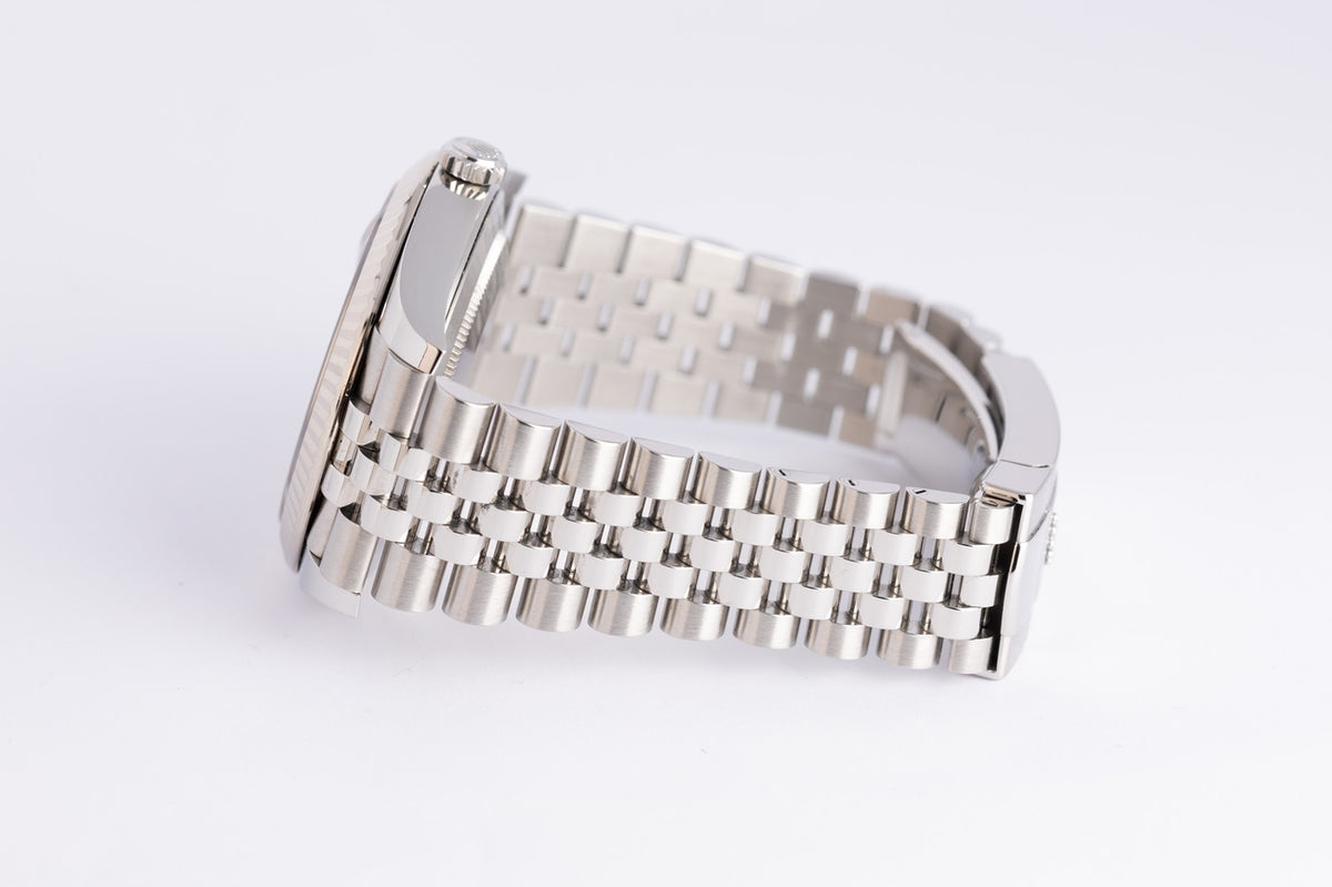 Rolex Datejust 41 Automatik Herrenuhr 126334 - Detailansicht 1