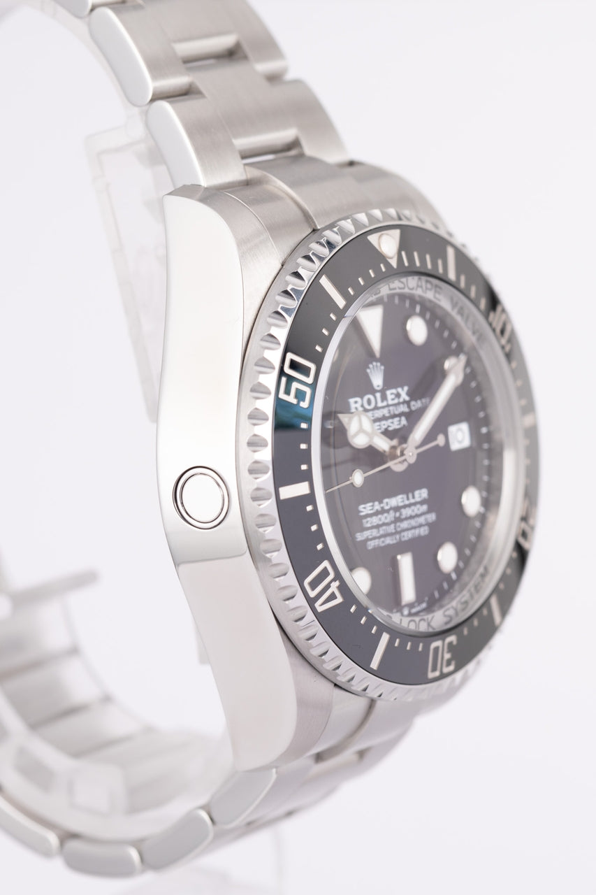 Rolex Sea-Dweller Deepsea 44mm Automatik  136660 - Detailansicht 1