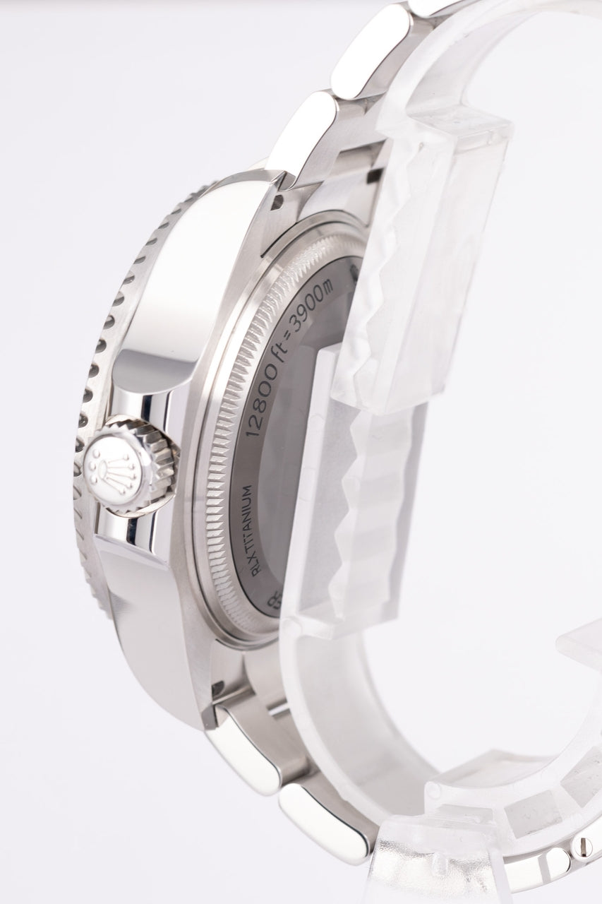 Rolex Sea-Dweller Deepsea 44mm Automatik  136660 - Detailansicht 4