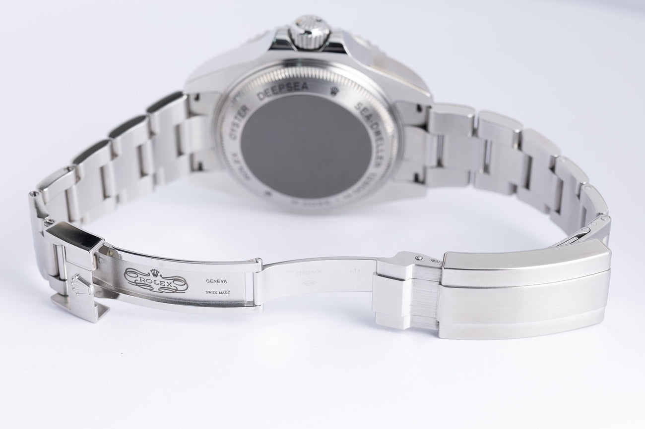 Rolex Sea-Dweller Deepsea 44mm Automatik LC100 SERVICE 116660 - Detailansicht 8