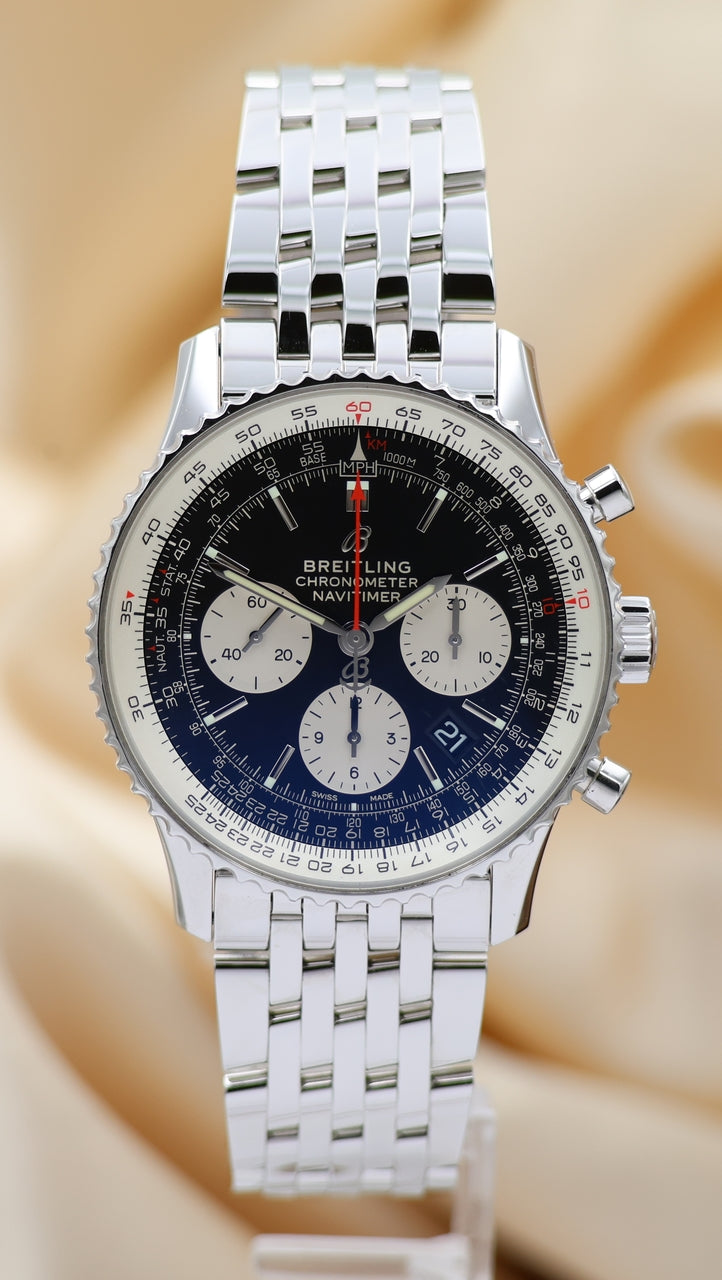 Breitling Navitimer B01 Chronograph 43mm Automatik Herrenuhr	 AB0121 Box + og. Papiere