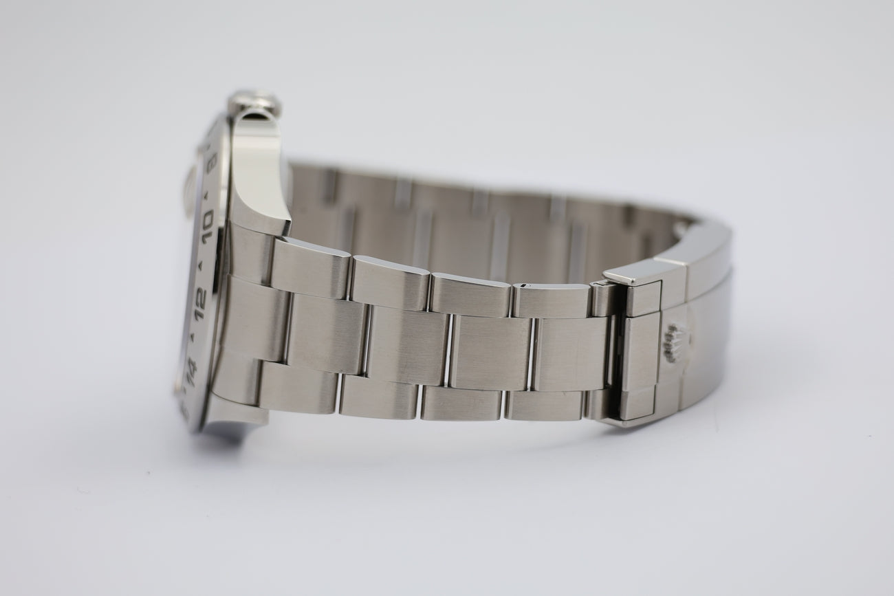 Rolex Explorer II Automatik Herrenuhr Stahl 42mm  226570 - Detailansicht 3