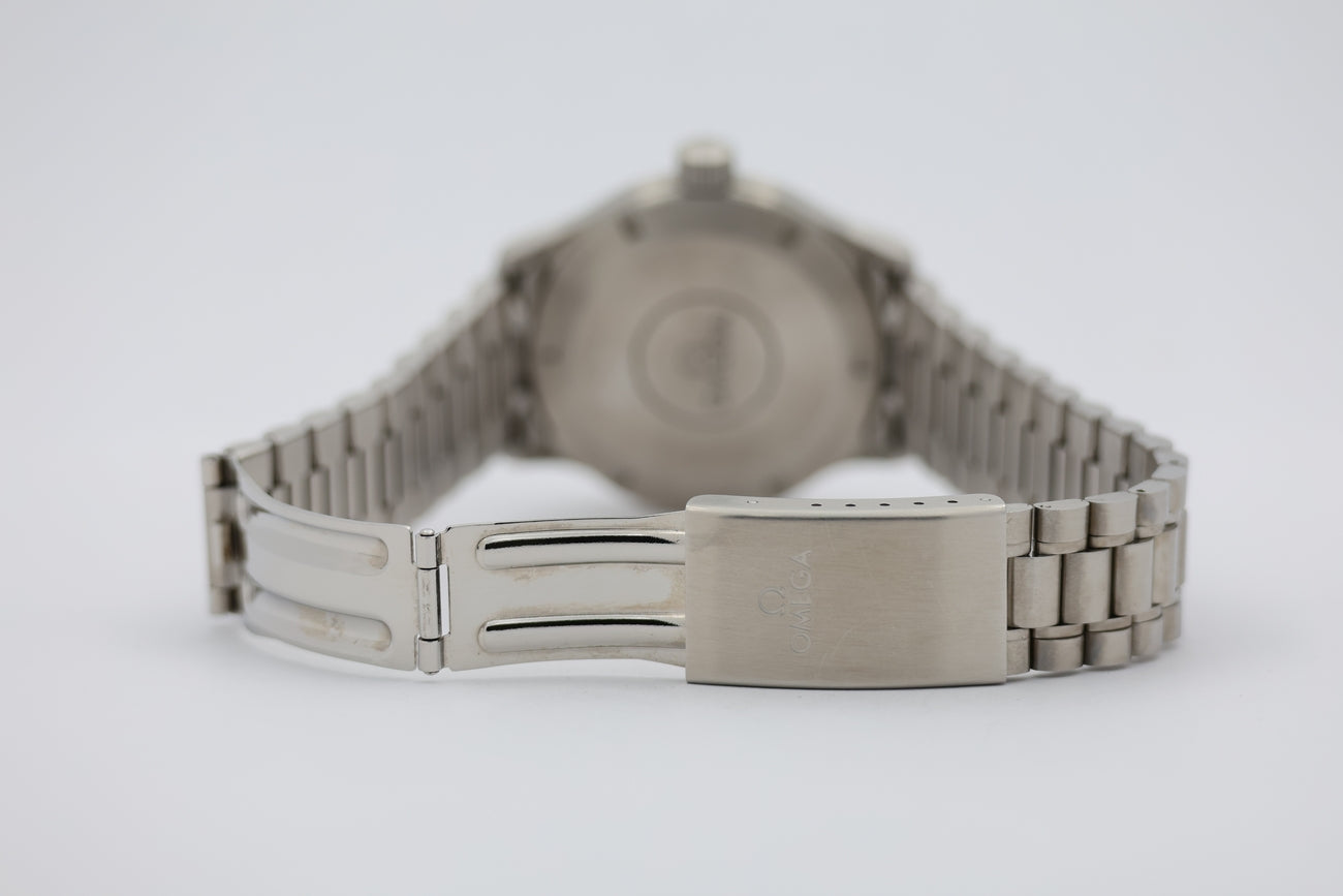 Omega Dynamic 36mm Automatik Herrenuhr 52005000 - Detail view 6