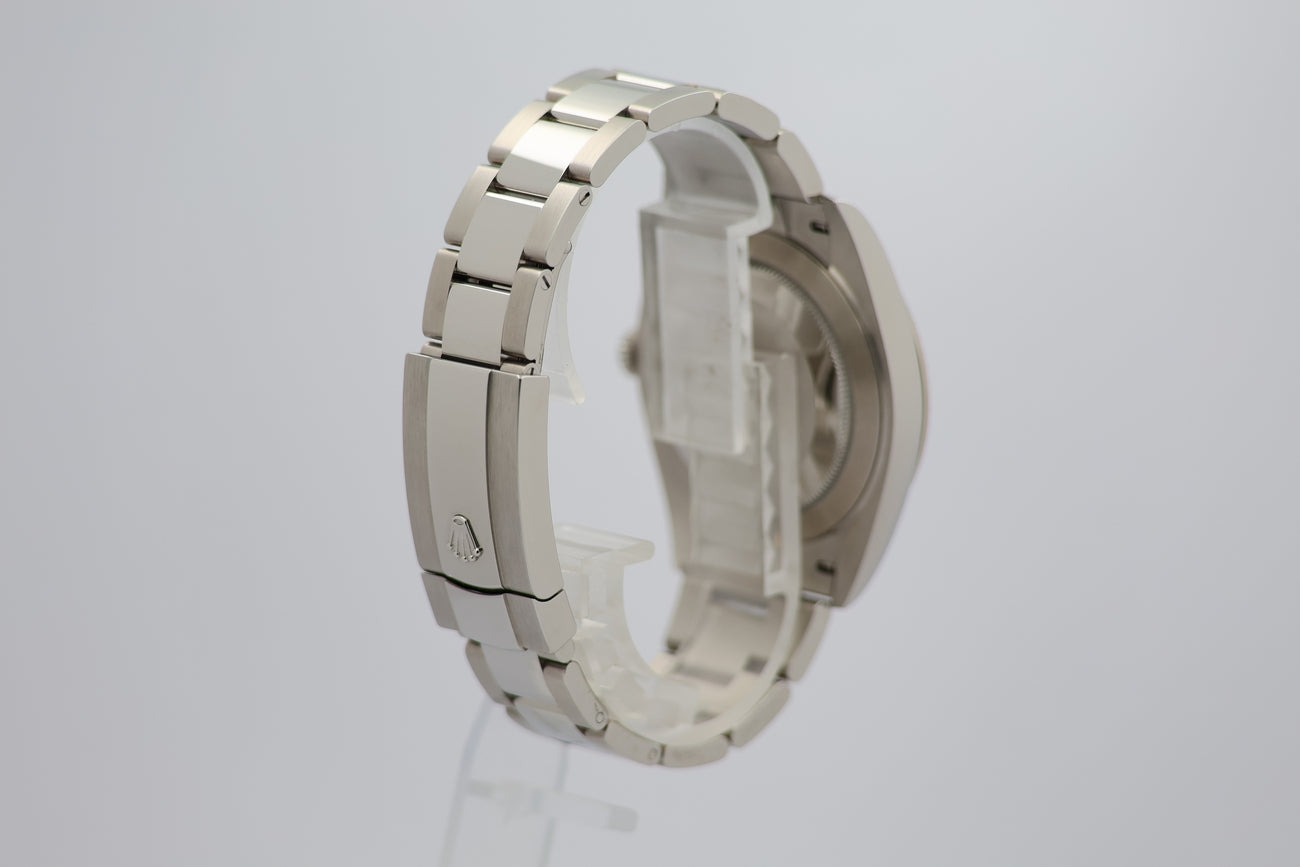 Rolex Datejust 41mm Automatik Herrenuhr 126334 - Detail view 1