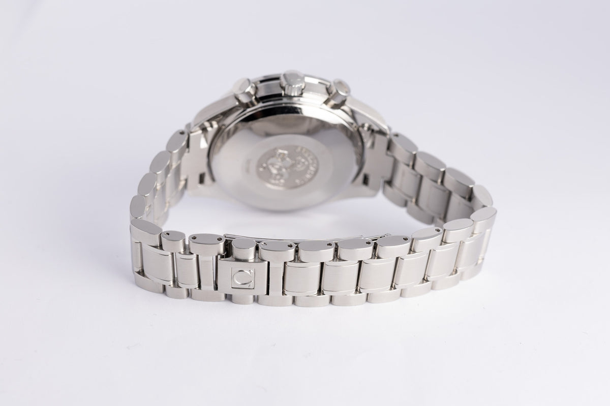 Omega Speedmaster Triple Date Calender Panda 39mm  35235100 - Detailansicht 7