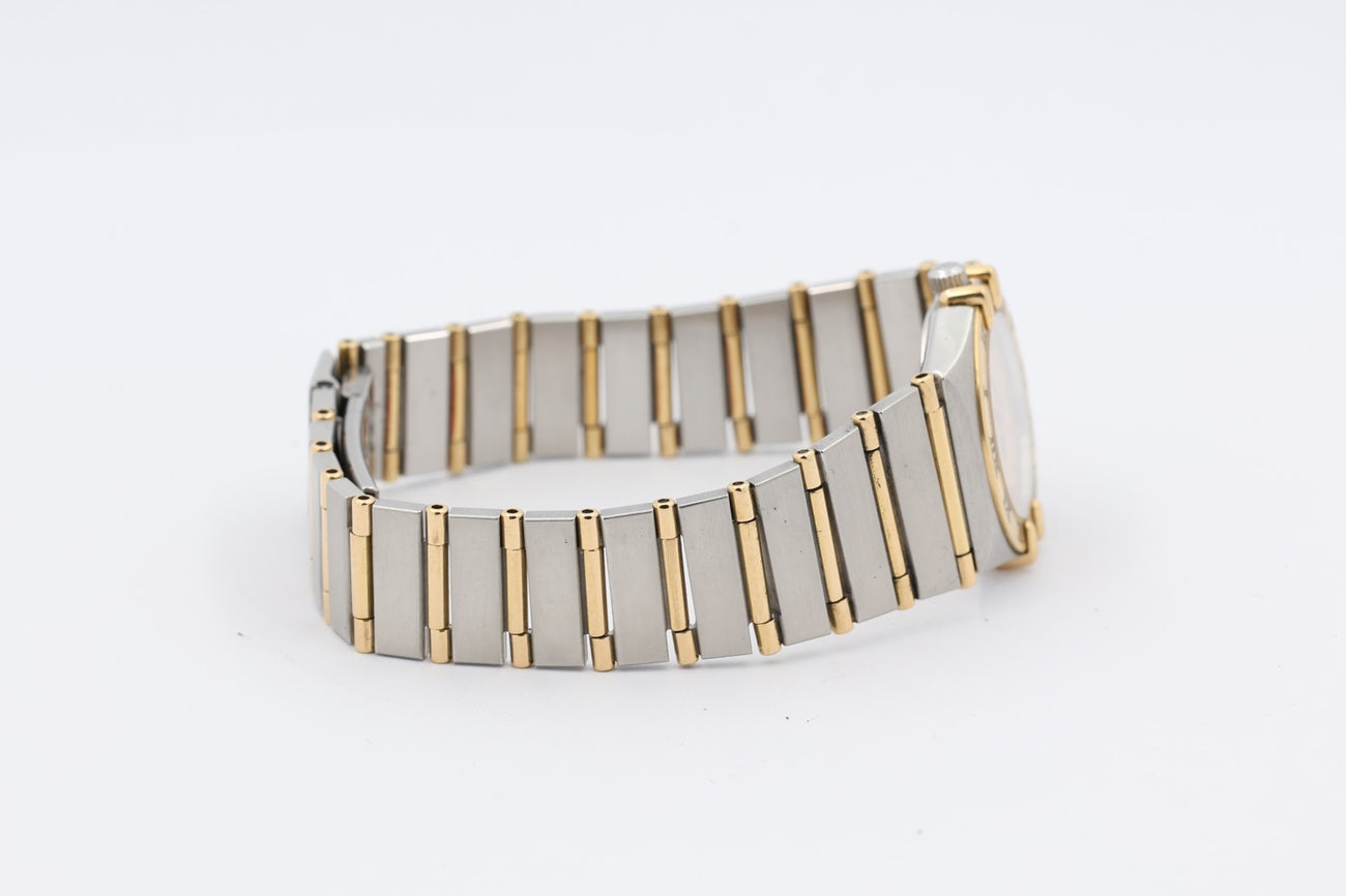 Omega Constellation Manhattan 22mm Quarz 7951080 - Detailansicht 5