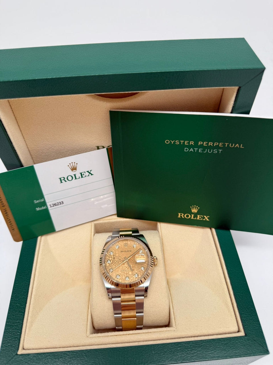 Rolex Datejust 36 Automatik Diamond-Dial 126233 - Papiere und oder Lieferumfang