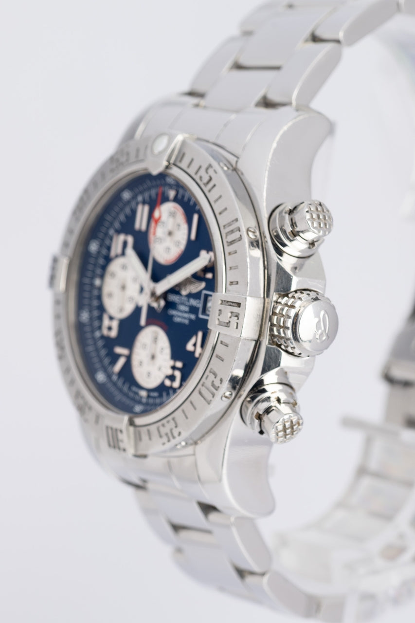 Breitling Avenger II 43mm Automatik Herrenuhr  A13381 - Detailansicht 2