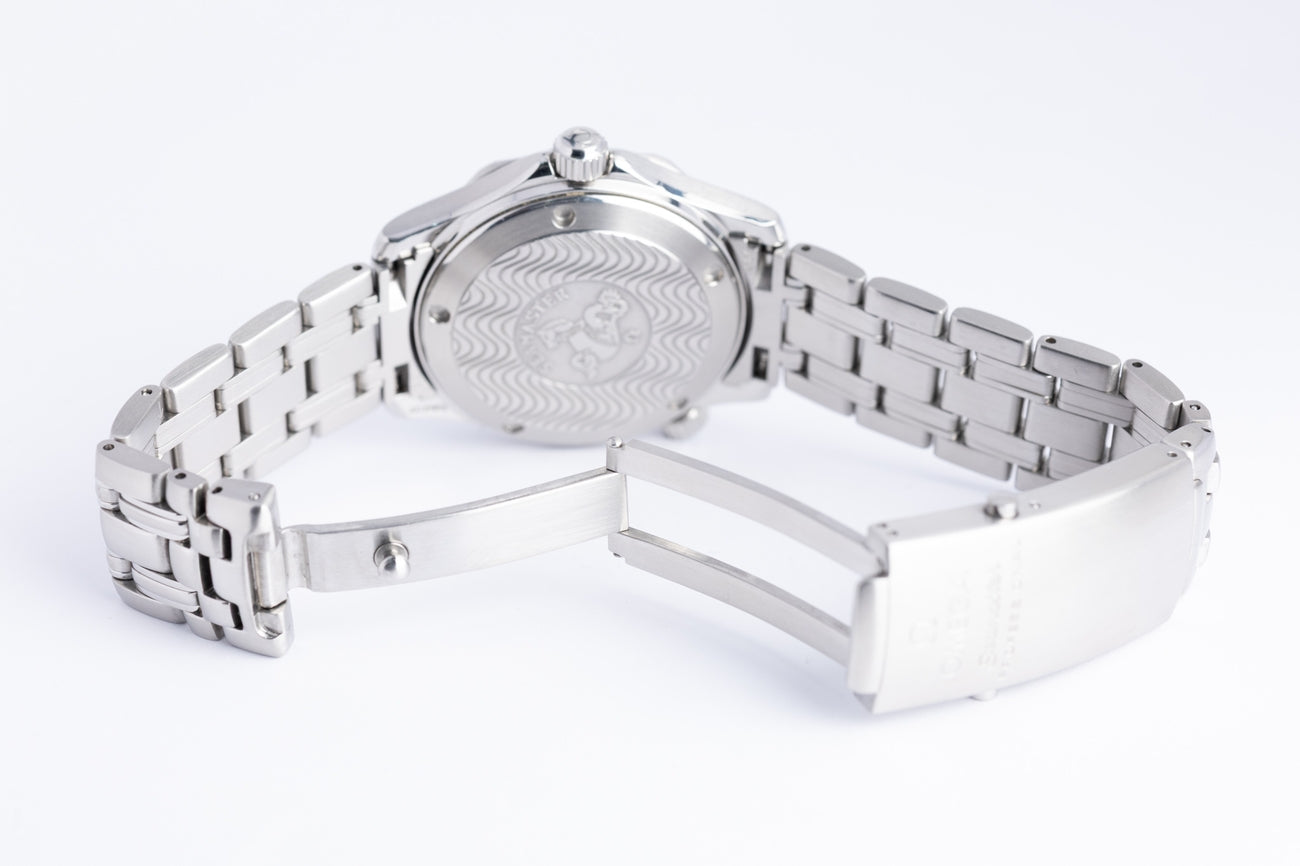 Omega Seamaster Diver 300m 36mm Quarz 25628000 - Detailansicht 8