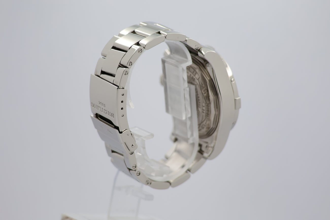 Breitling Avenger II 43mm Automatik A13381 - Detailansicht 1