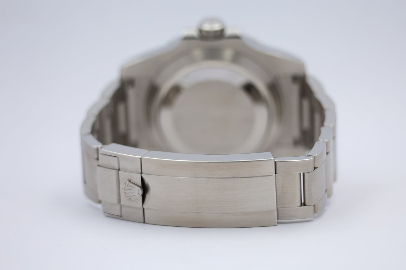 Rolex Submariner Date "Hulk" 40mm Automatik 116610LV Original Papiere