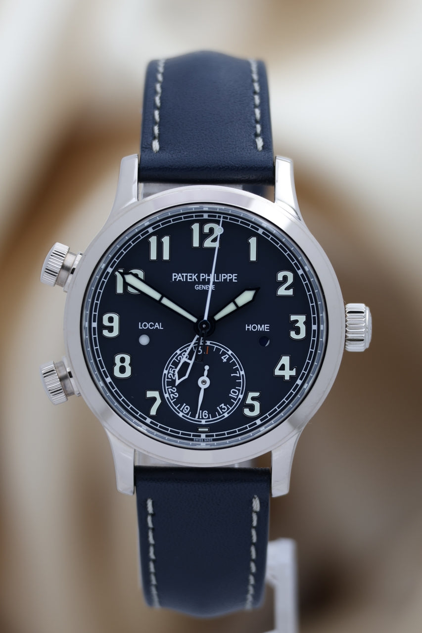 Patek Philippe Calatrava Pilot Travel Time 18K Weißgold 7234G - Thumbnail
