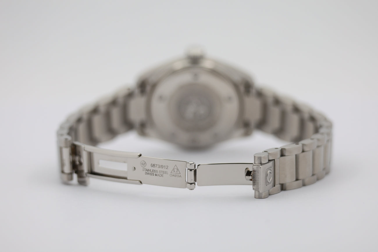 Omega Seamaster Aqua Terra 29mm Quarz Damenuhr 25775000 - Detailansicht 6
