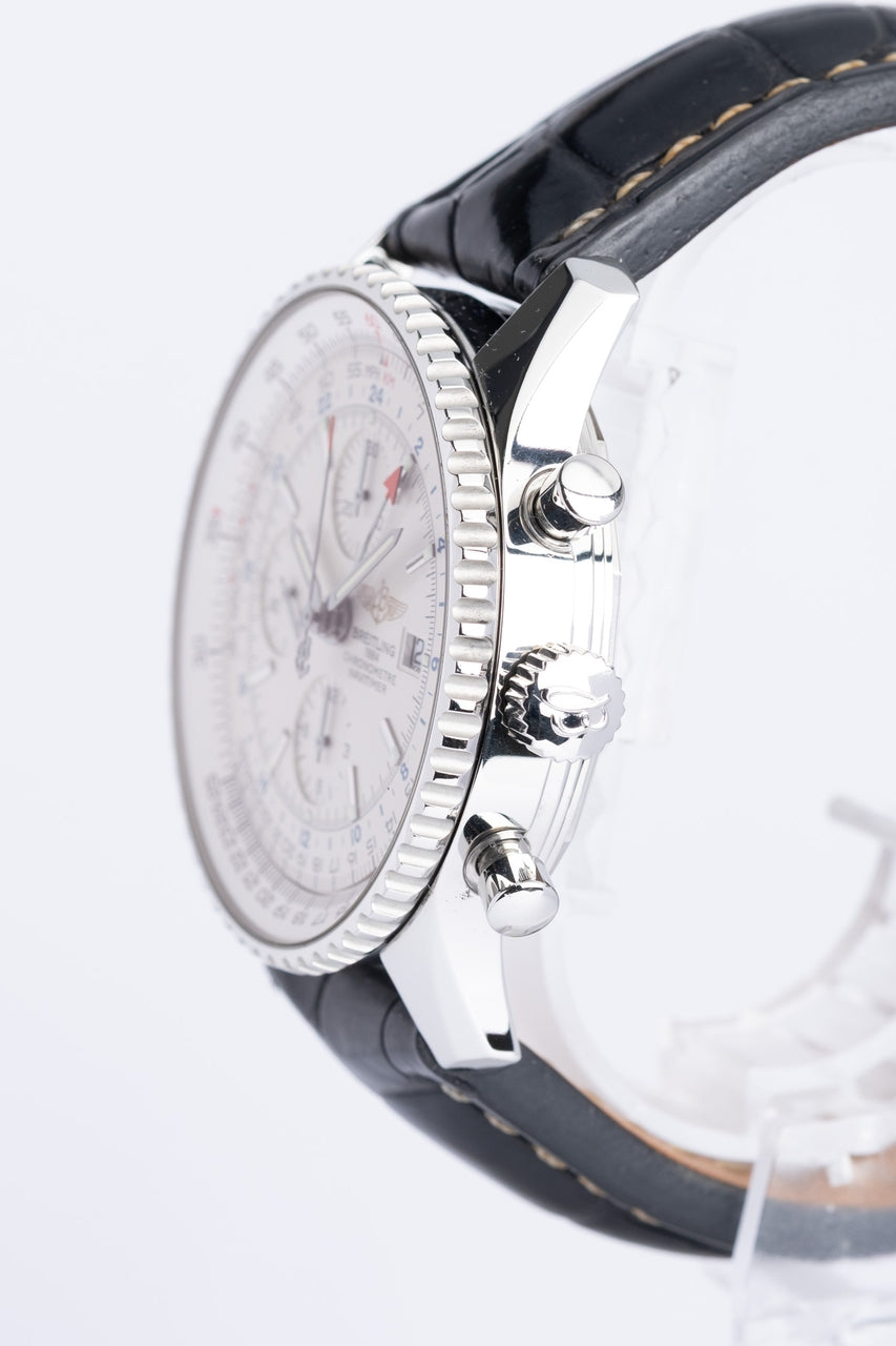 Breitling Navitimer World GMT 46mm Automatik Herrenuhr A24322 - Detailansicht 1