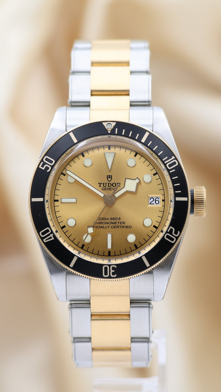Tudor Black Bay Stahl/Gold Automatik Herrenuhr 79733N - Main product image