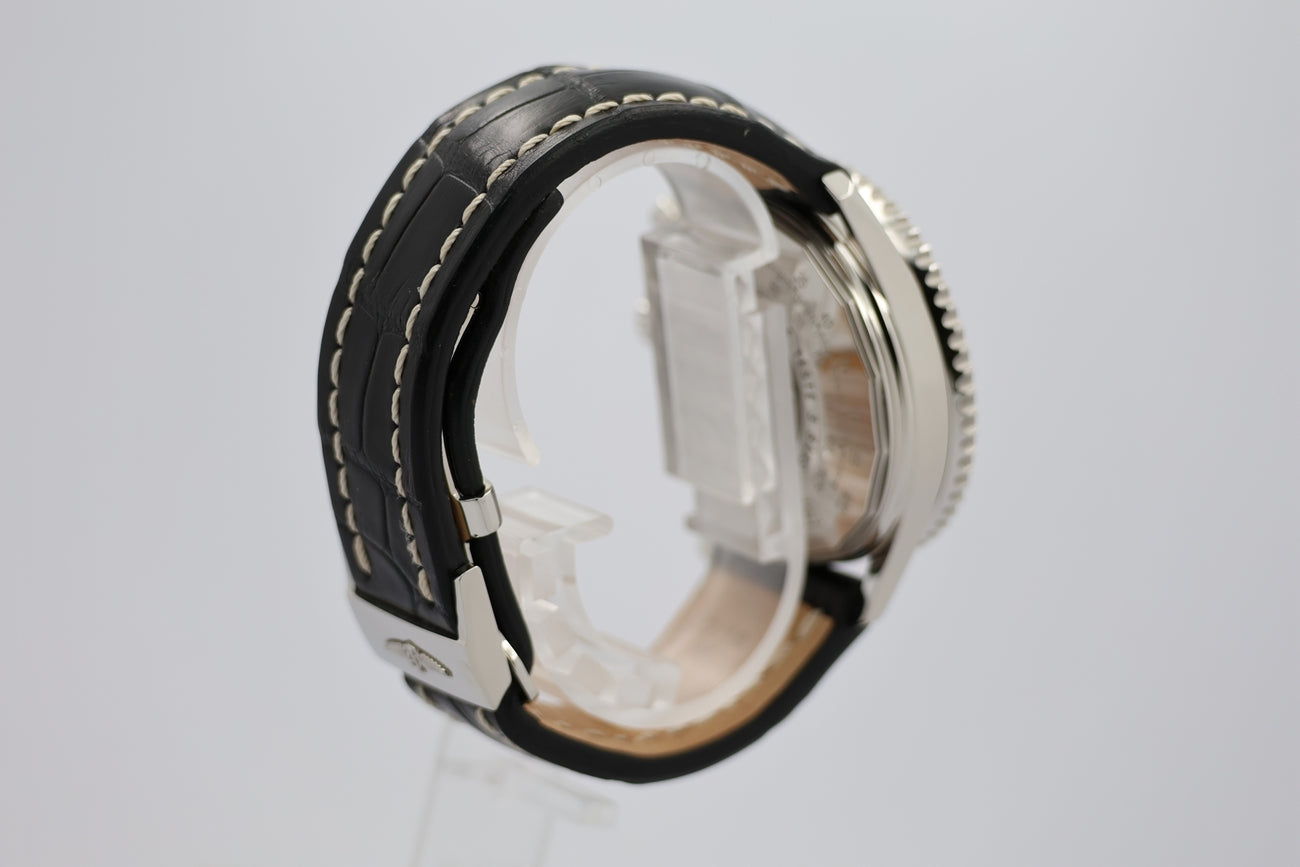 Breitling Navitimer 01 Automatik Herrenuhr 43mm AB012012 - Detailansicht 1
