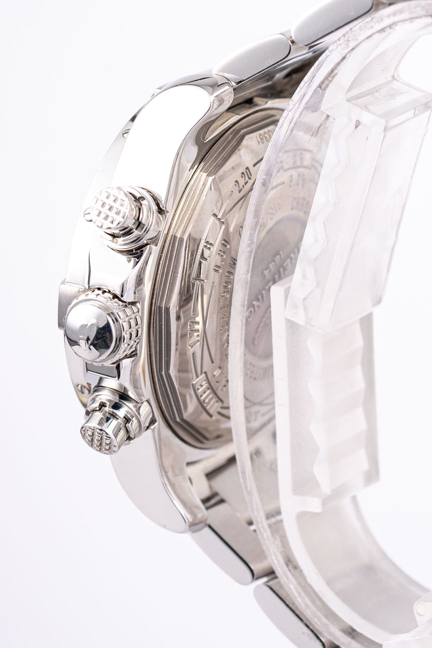 Breitling Avenger II 43mm Automatik Herrenuhr  A133813 - Detailansicht 3