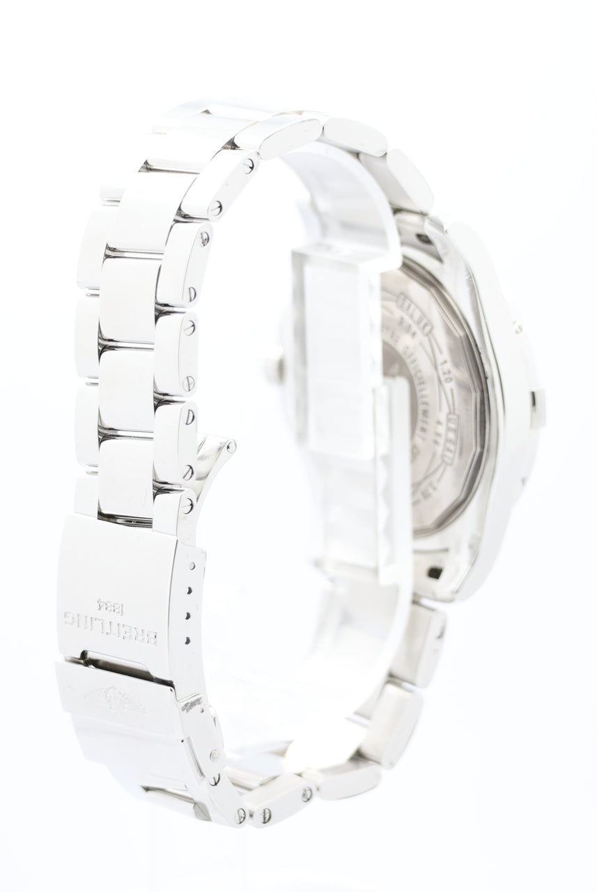 Breitling Avenger II GMT Perlmutt-Blatt 43mm Automatik A32390 - Detailansicht 4