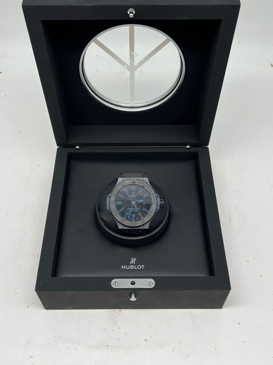 Hublot Big Bang King Automatik 48mm 322.Cl.1190.GR.ABB09 - Papiere und oder Lieferumfang