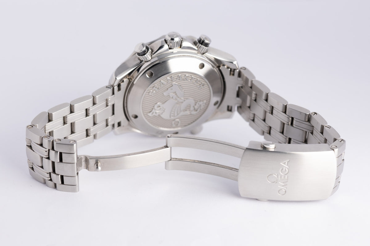 Omega Seamaster Diver 42mm 300 M Chronograph 21230425001001 - Detailansicht 8