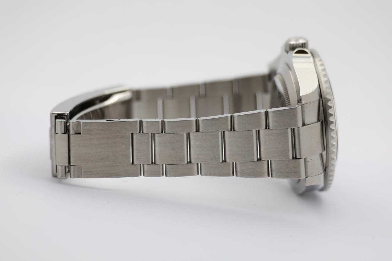 Rolex Sea-Dweller Automatik Herrenuhr Stahl 43mm 126600 - Detailansicht 4