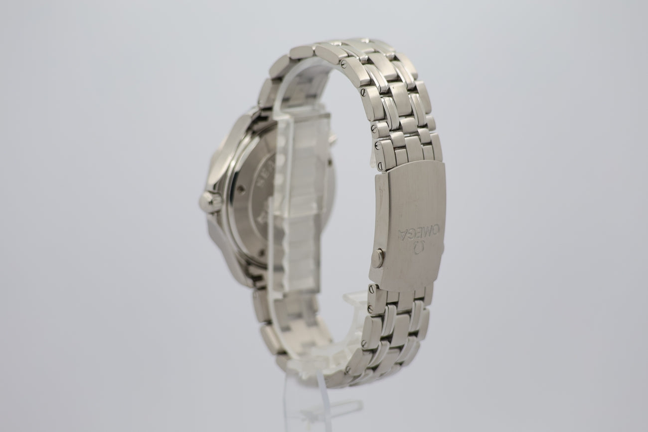 Omega Seaamaster Diver 300 41mm Automatik 21230412001003 - Detail view 2