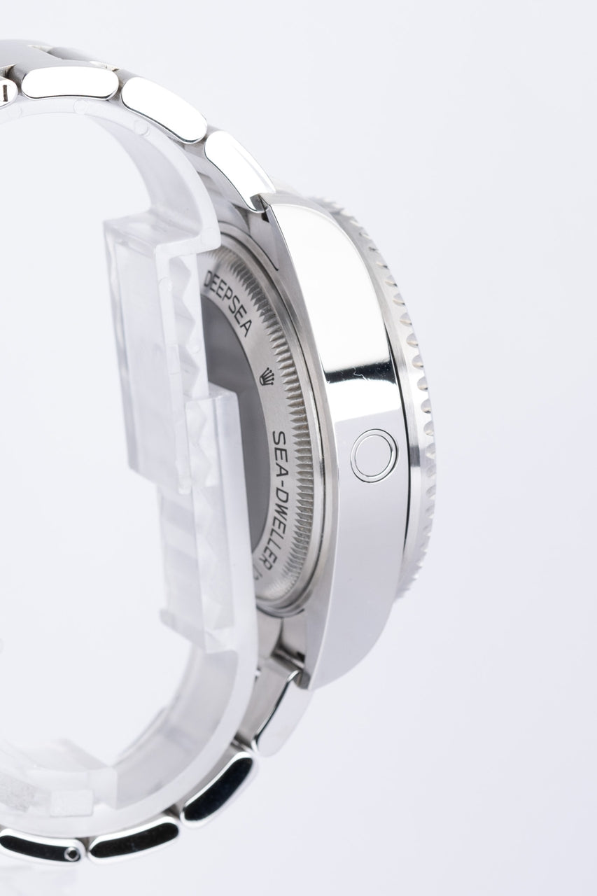 Rolex Sea Dweller Deepsea 44mm Automatik 126660 - Detailansicht 4