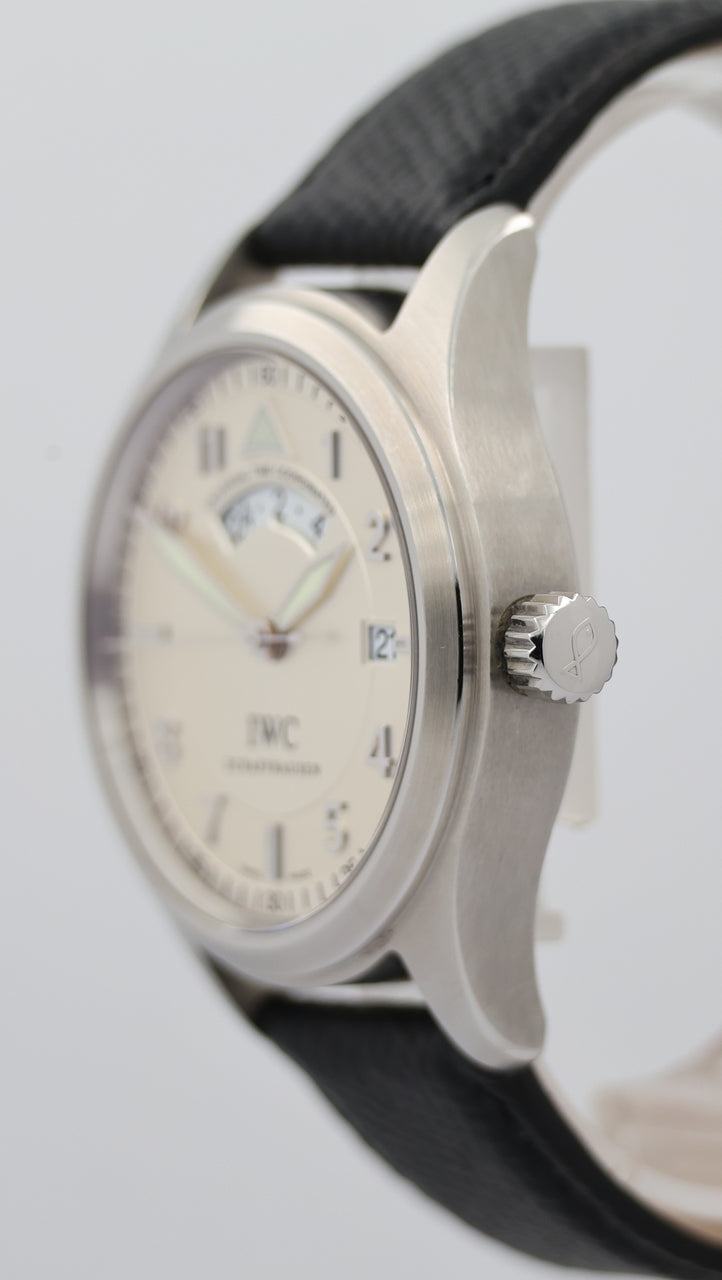 IWC Fliegeruhr Spitfire UTC Herrenuhr 39mm IW325107 - Detailansicht 6