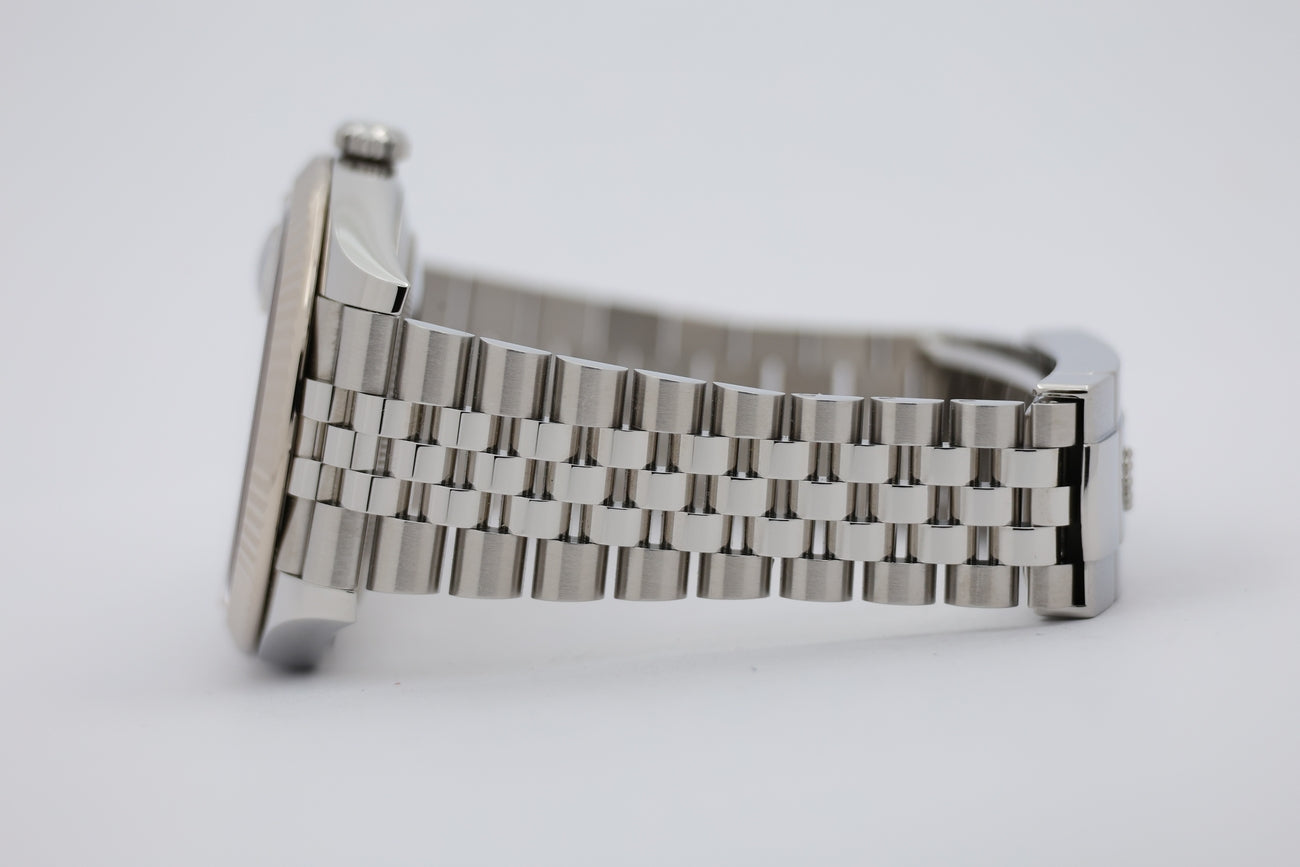 Rolex Datejust 41mm Automatik Herrenuhr Jubilee 126334 - Detailansicht 3