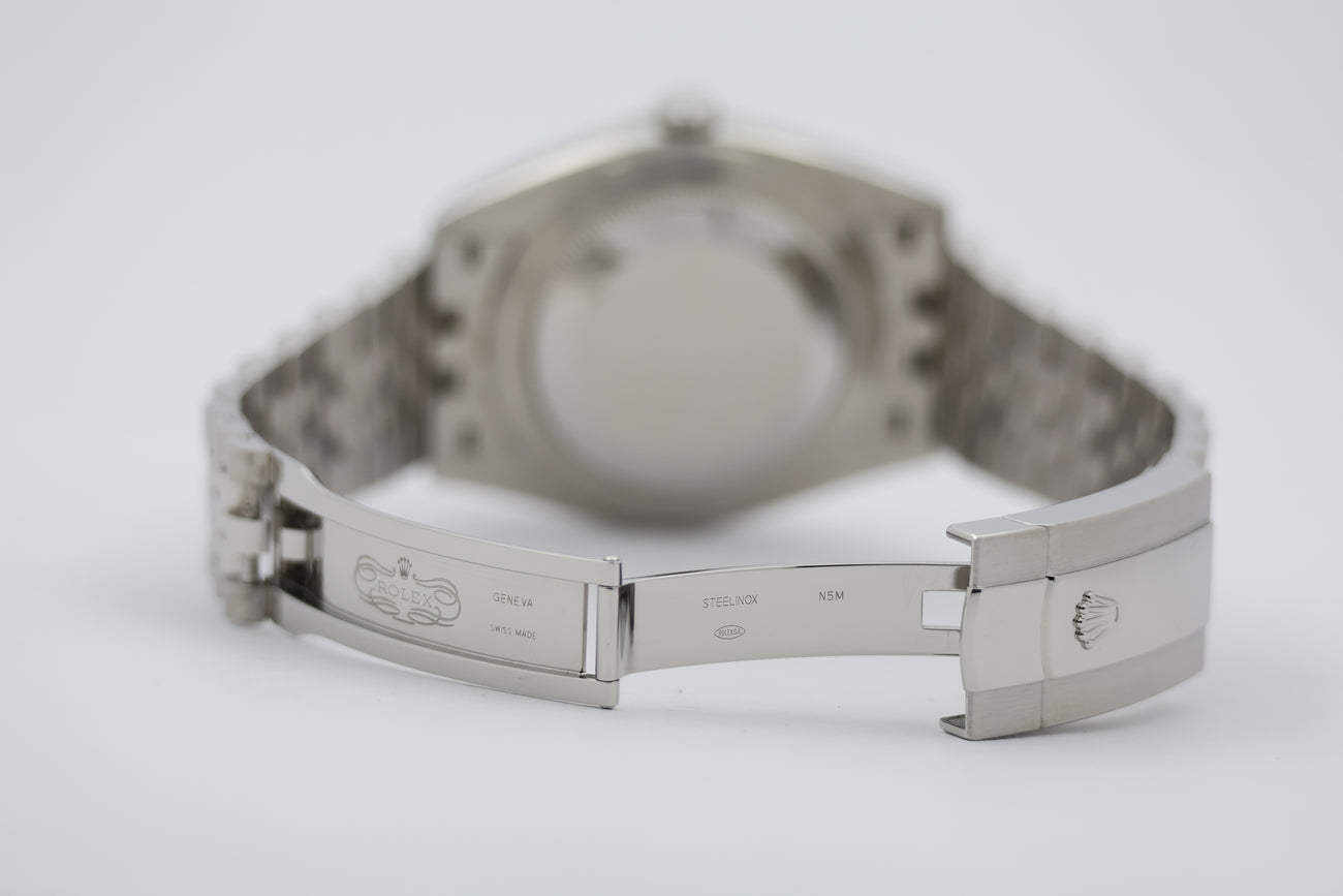Rolex Datejust 41mm Automatik Herrenuhr Jubilee 126334 - Detailansicht 6