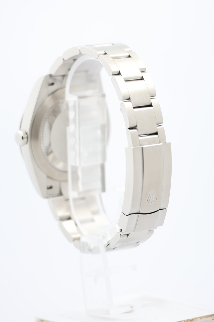 Rolex Oyster Perpetual 41mm Automatik Schwarz LC100 124300 - Detailansicht 4