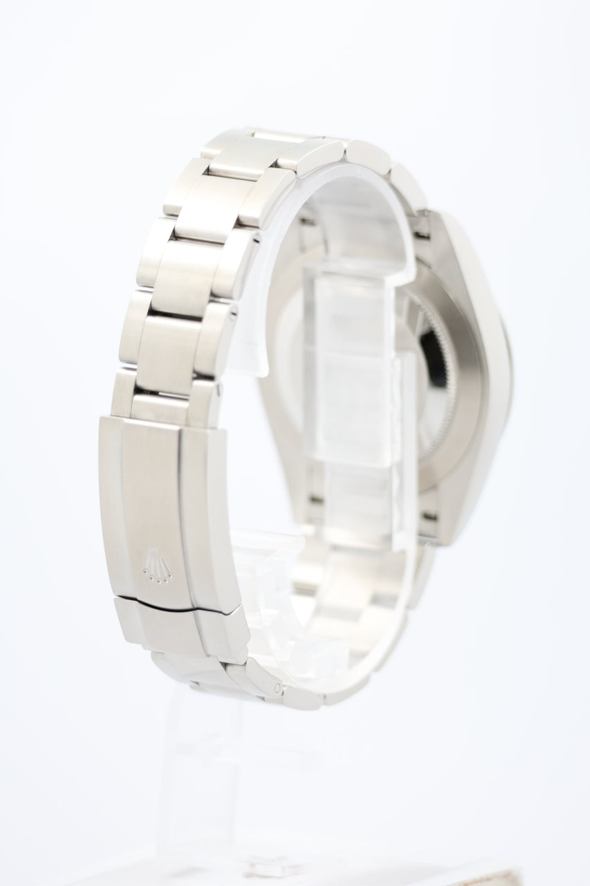 Rolex Oyster Perpetual 41mm Automatik Schwarz LC100 124300 - Detailansicht 3