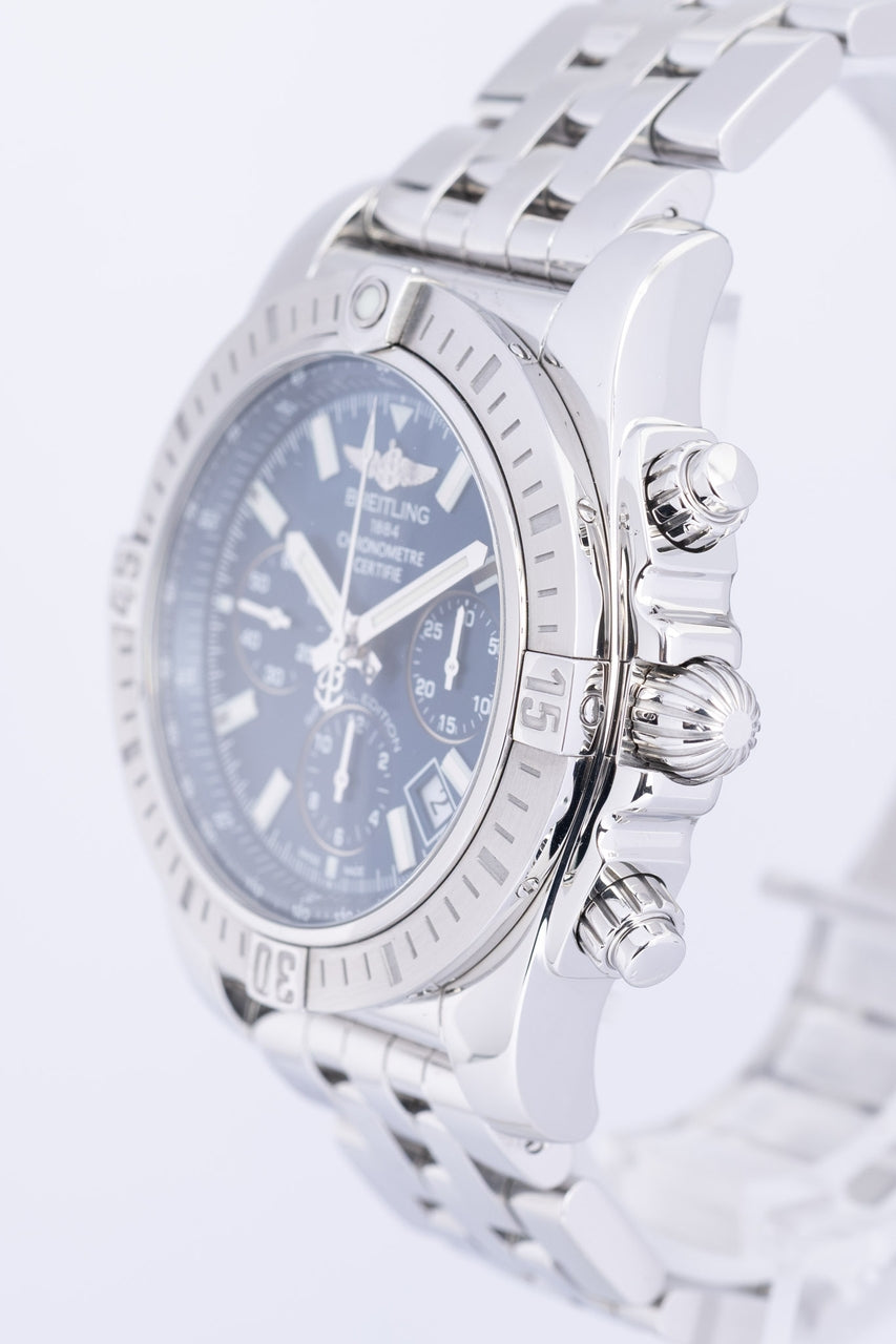 Breitling Chronomat 44mm Automatik Herrenuhr Blau AB0115 - Detailansicht 2