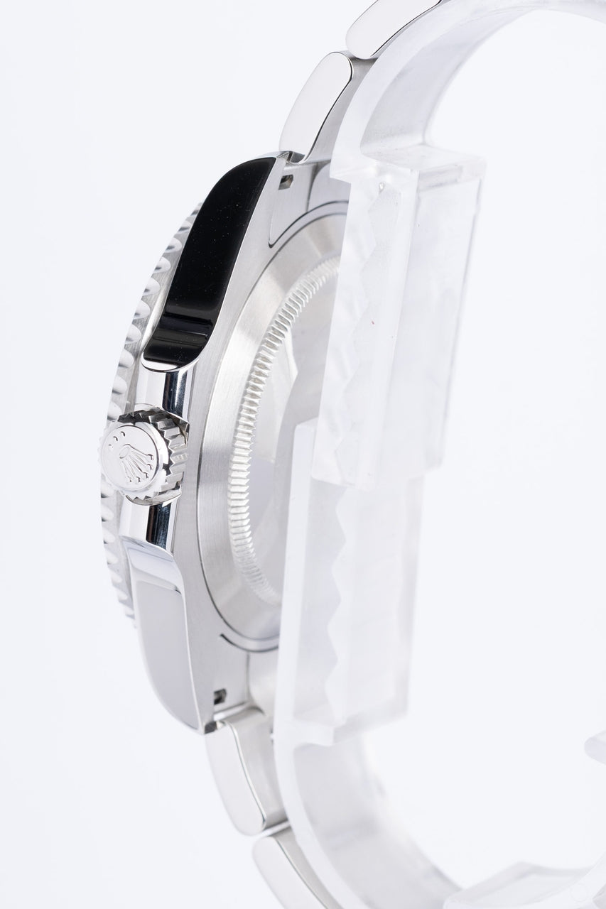 Rolex Submariner Date 41mm aus 2022 126610LN - Detailansicht 4