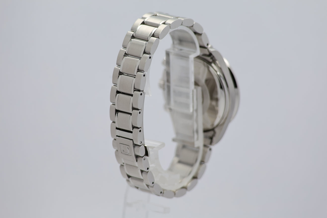 Omega Speedmaster Date 39mm Automatik Herrenuhr 35135000 - Detail view 1