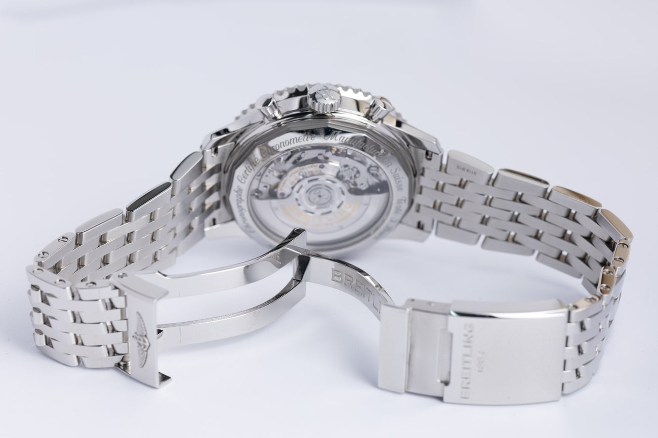 Breitling Navitimer B01 Chronograph 43mm Automatik  AB0121 - Detailansicht 8