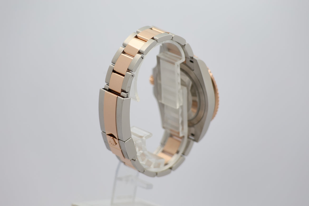 Rolex GMT-Master II 'Rootbeer' 40mm Automatik 126711CHNR - Detail view 1