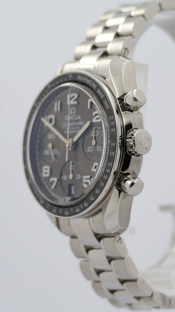 Omega  Speedmaster Ladies Chronograph 38mm Automatik 32430384006001 - Detailansicht 7