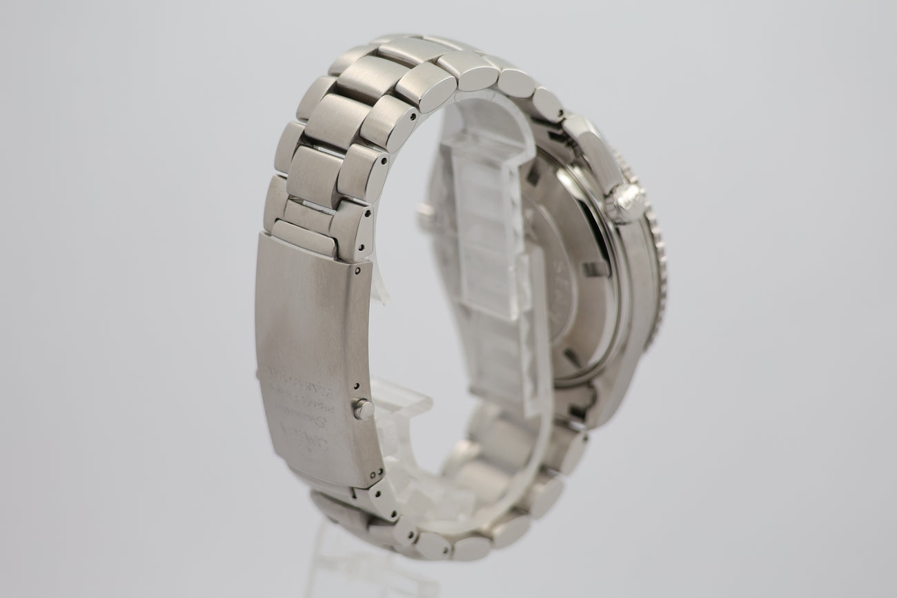 Omega Seamaster Planet Ocean Automatik Herrenuhr 22005000 - Detail view 1