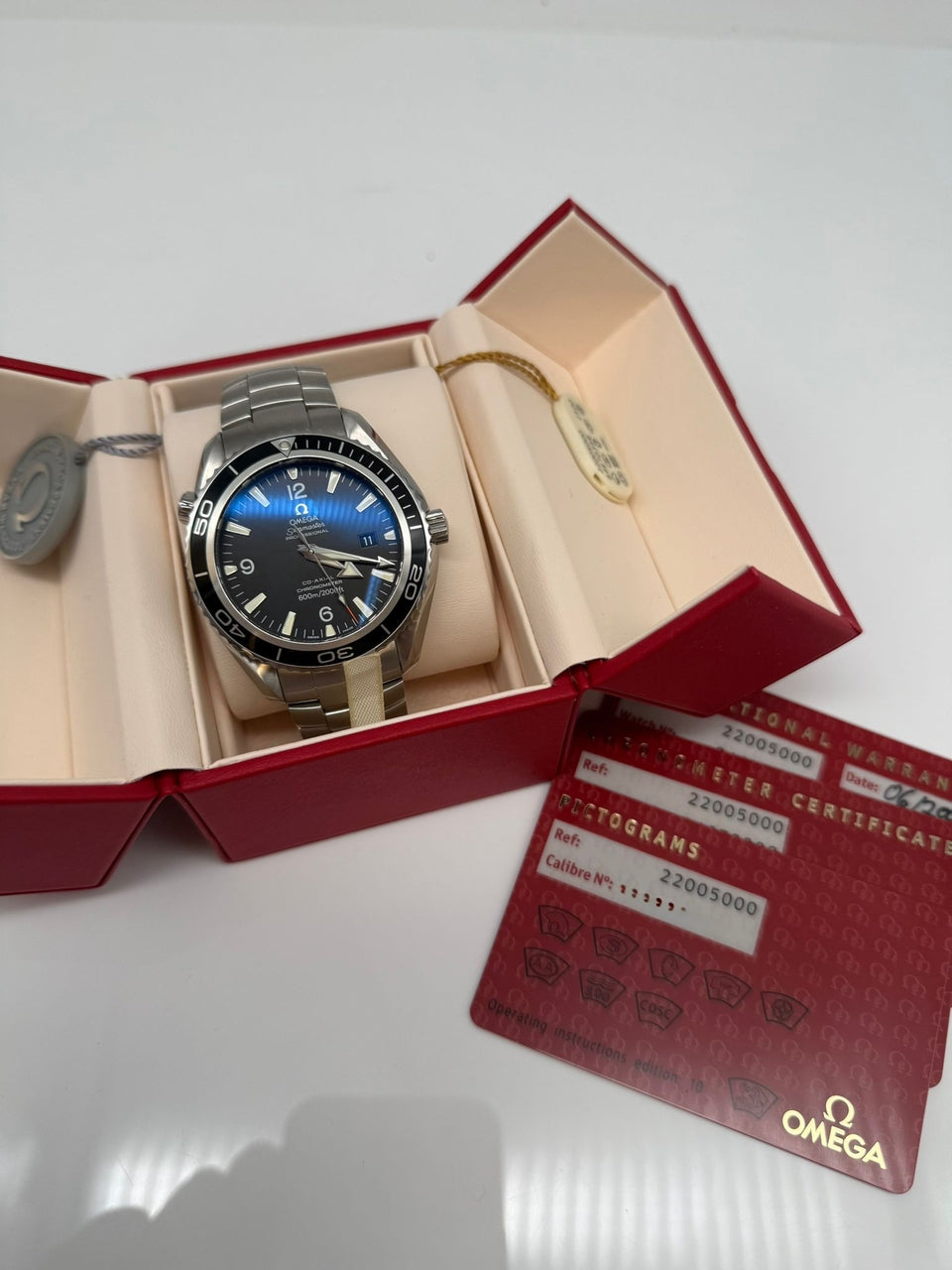 Omega Seamaster Planet Ocean Automatik Herrenuhr 22005000 - Papers and documentation