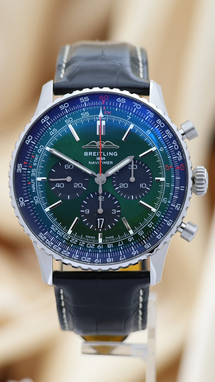 Breitling Navitimer 1 B01 Chronograph Herrenuhr 46mm AB0137 - Thumbnail