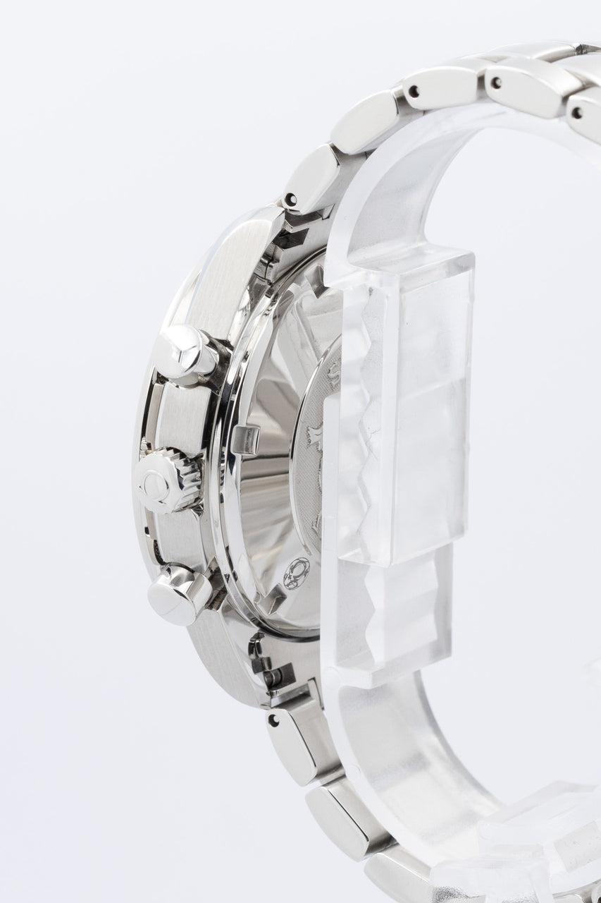 Omega Speedmaster Date 40mm Automatik Herrenuhr 323304040040001 - Detailansicht 4